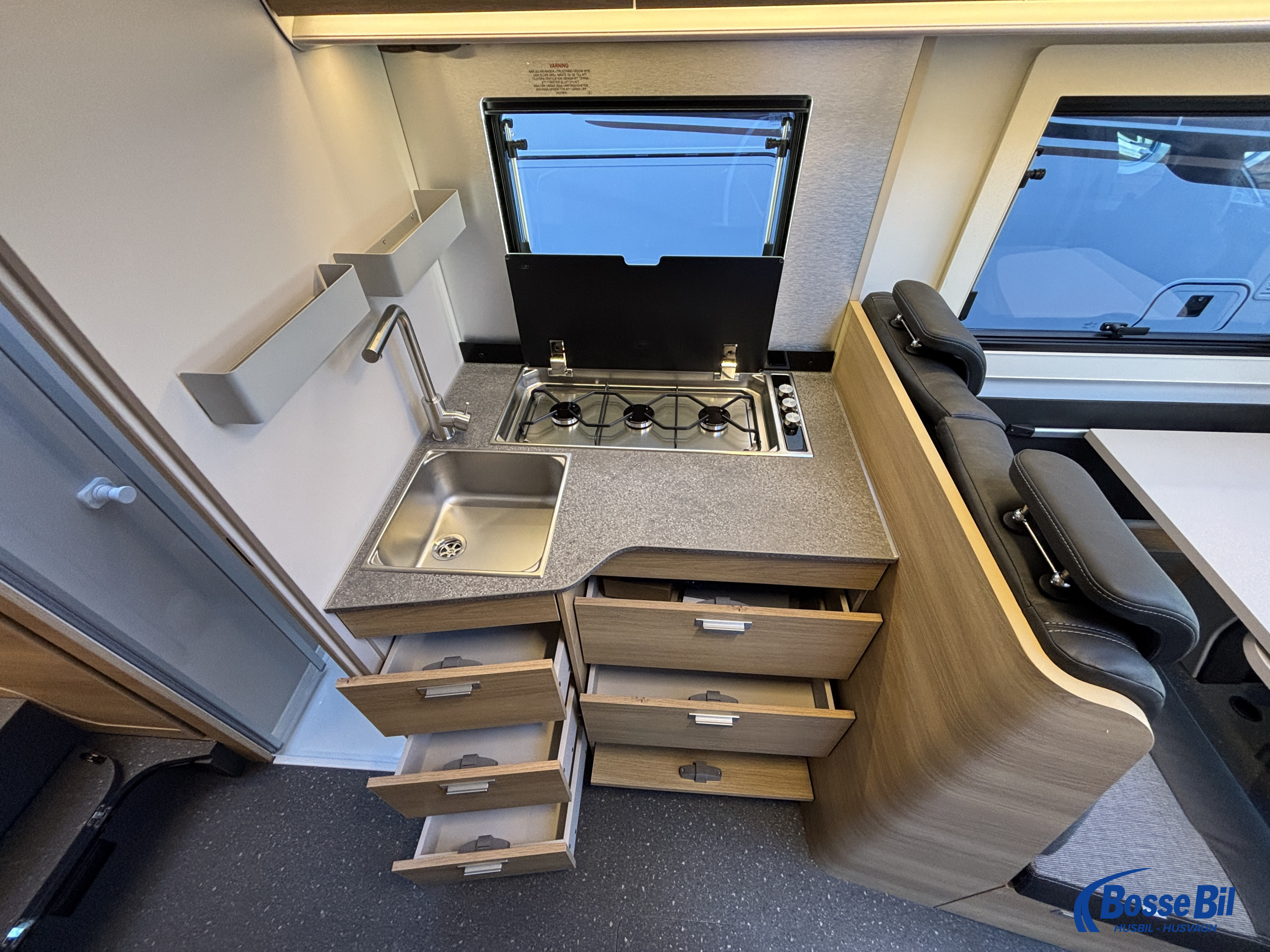 Adria CORAL SELECT 670 SL * Dieselvärmare * komp.kylskåp * 3500 kg * - Adria