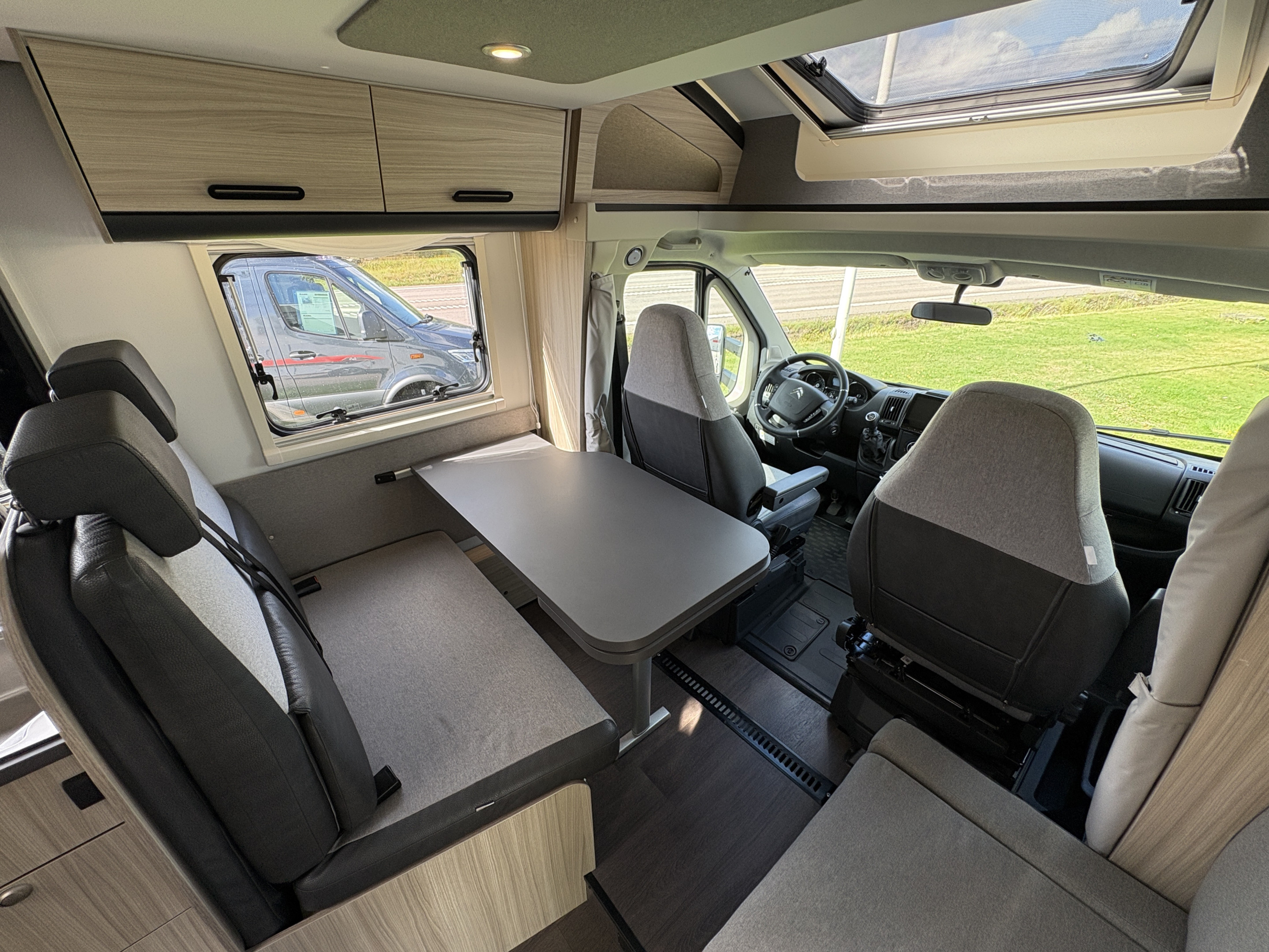 Sun Living SUN LIVING S 75 SL (Alde,solcell,5-bältesplats) - Sun Living