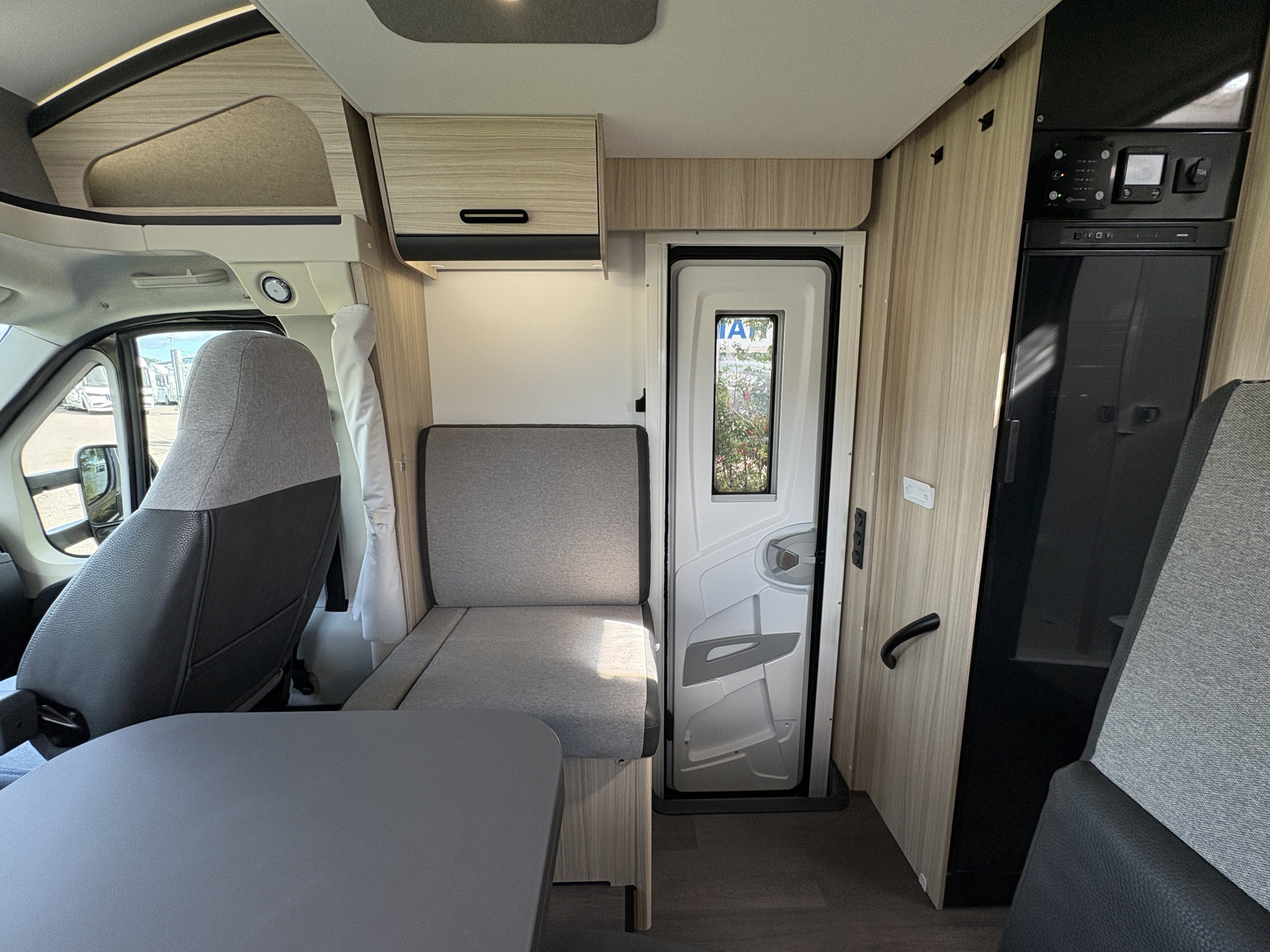 Sun Living SUN LIVING S 75 SL (Alde,solcell,5-bältesplats) - Sun Living