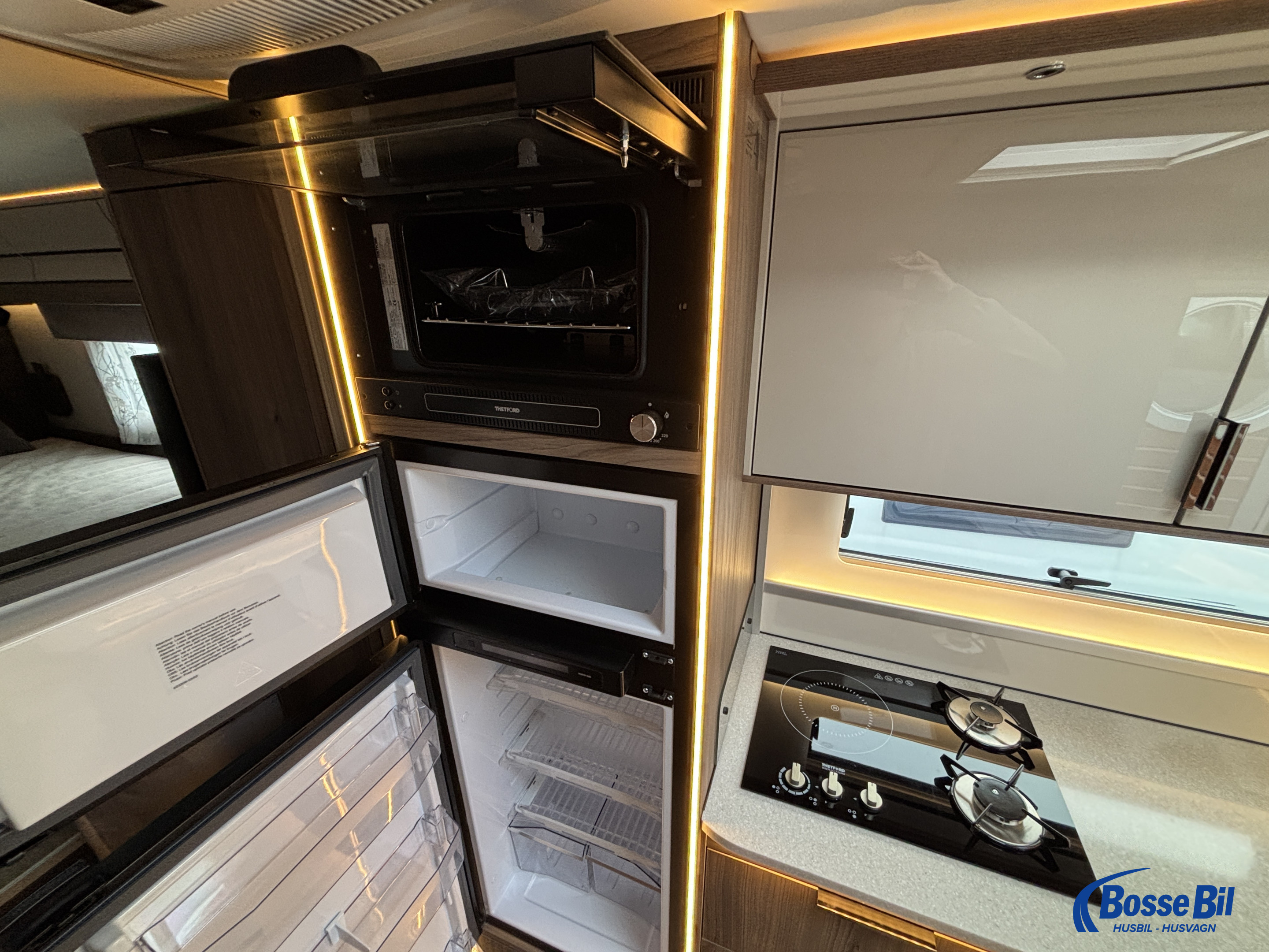 KABE TM Imperial 810 LGB * Cinderella * Topputrustad * 300 mil * - KABE