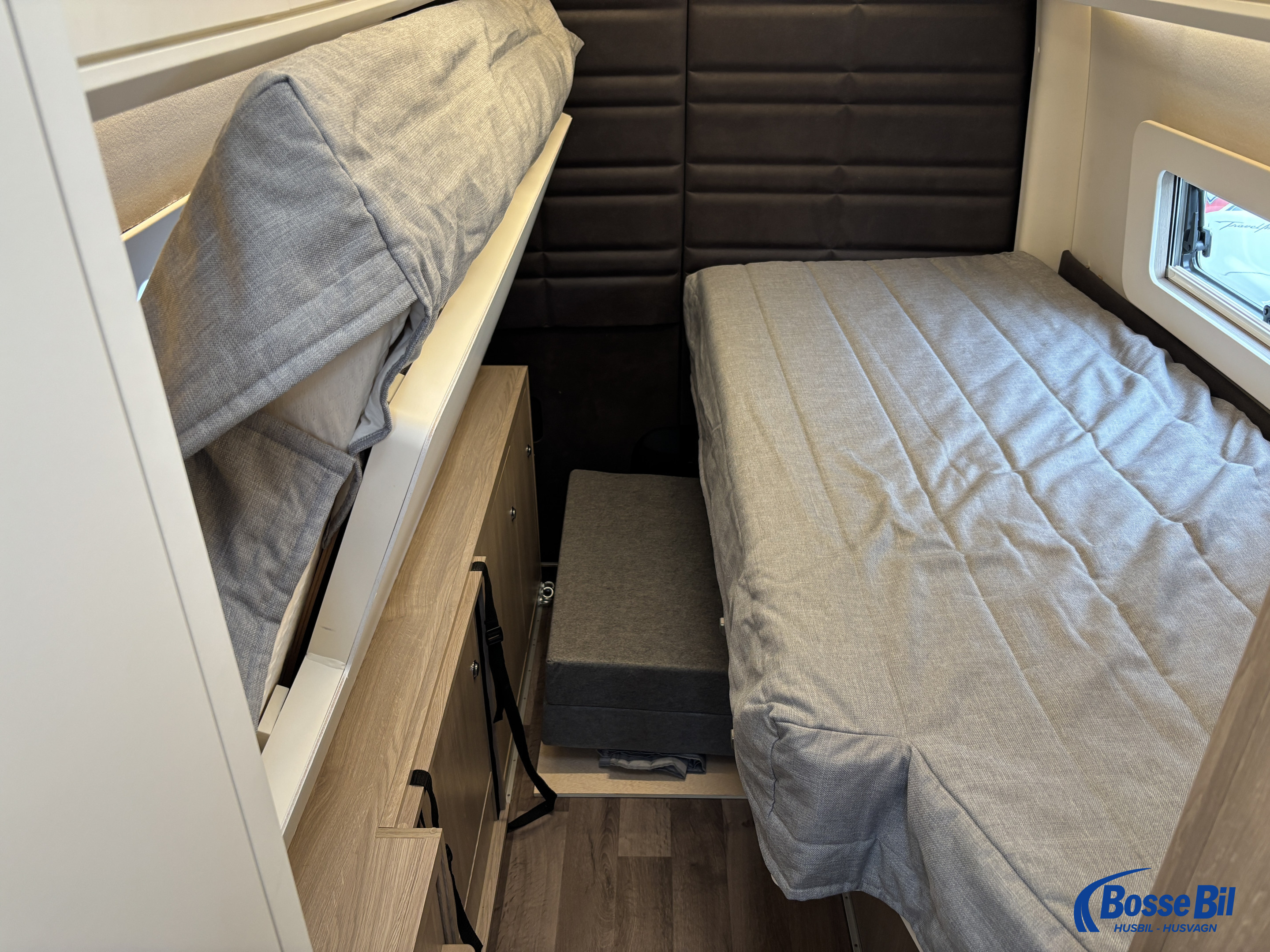 KABE Van CRV 690 LB * AC * Litium * Solceller * - KABE