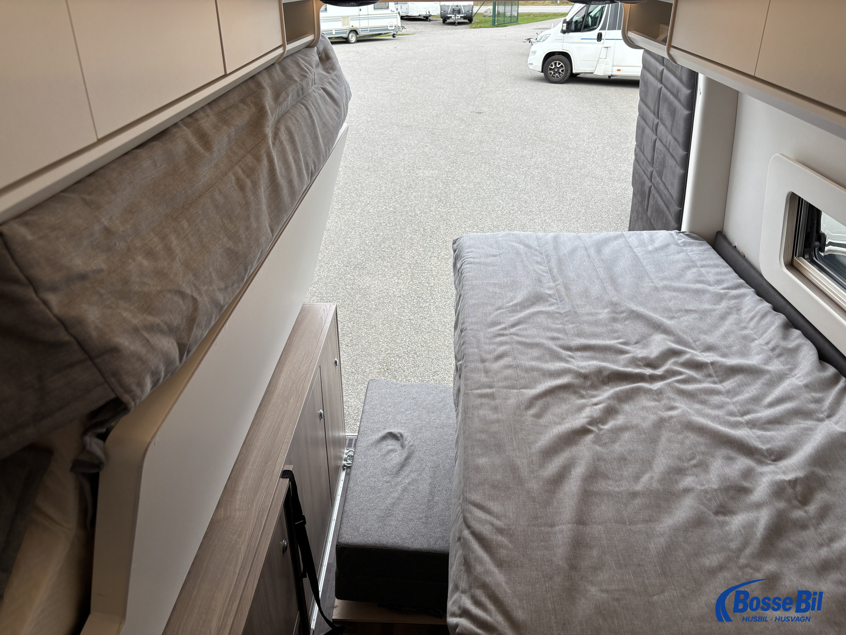 KABE Van CRV 690 LB * AC * Litium * Solceller * - KABE