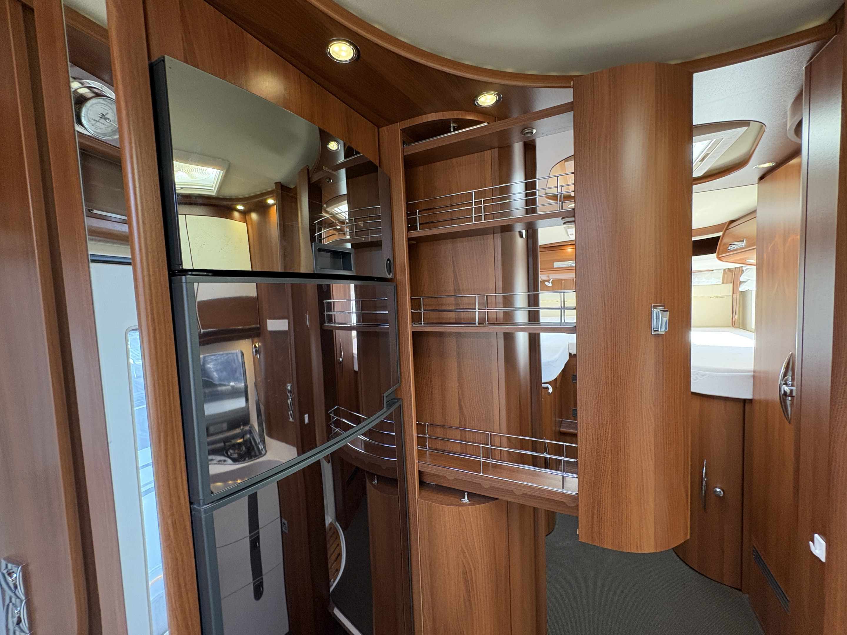 Carthago CHIC E-LINE I 55XL LINER - Carthago