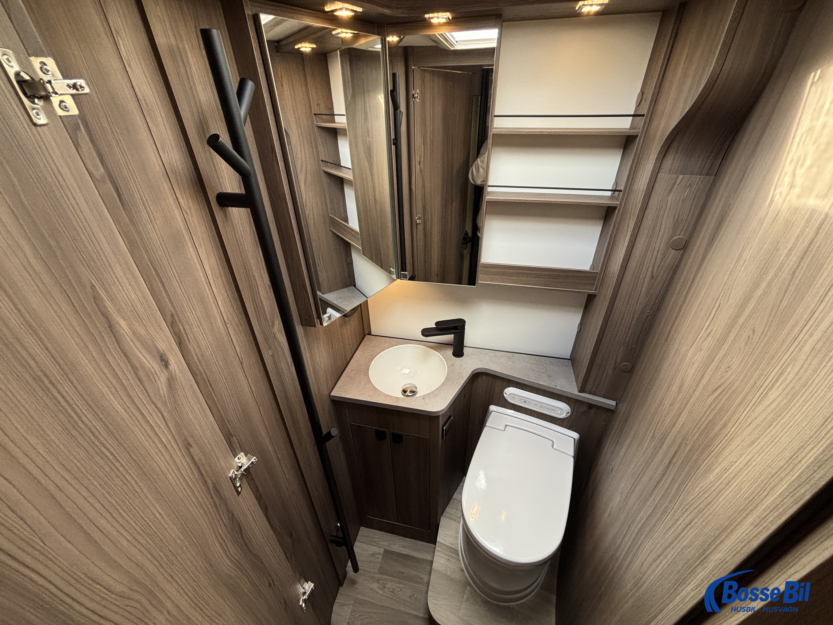 KABE TM Imperial 790 LGB * Långbäddar * Topputrustad * Nyskick * - KABE