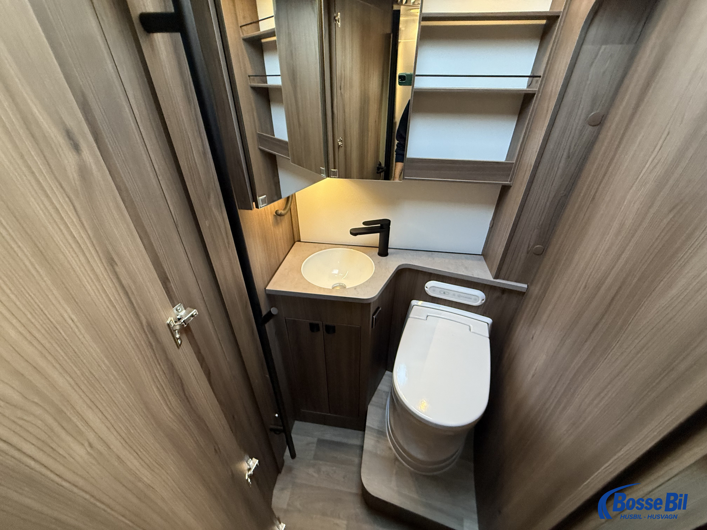 KABE TM Imperial 790 LGB * Långbäddar * Topputrustad * Nyskick * - KABE