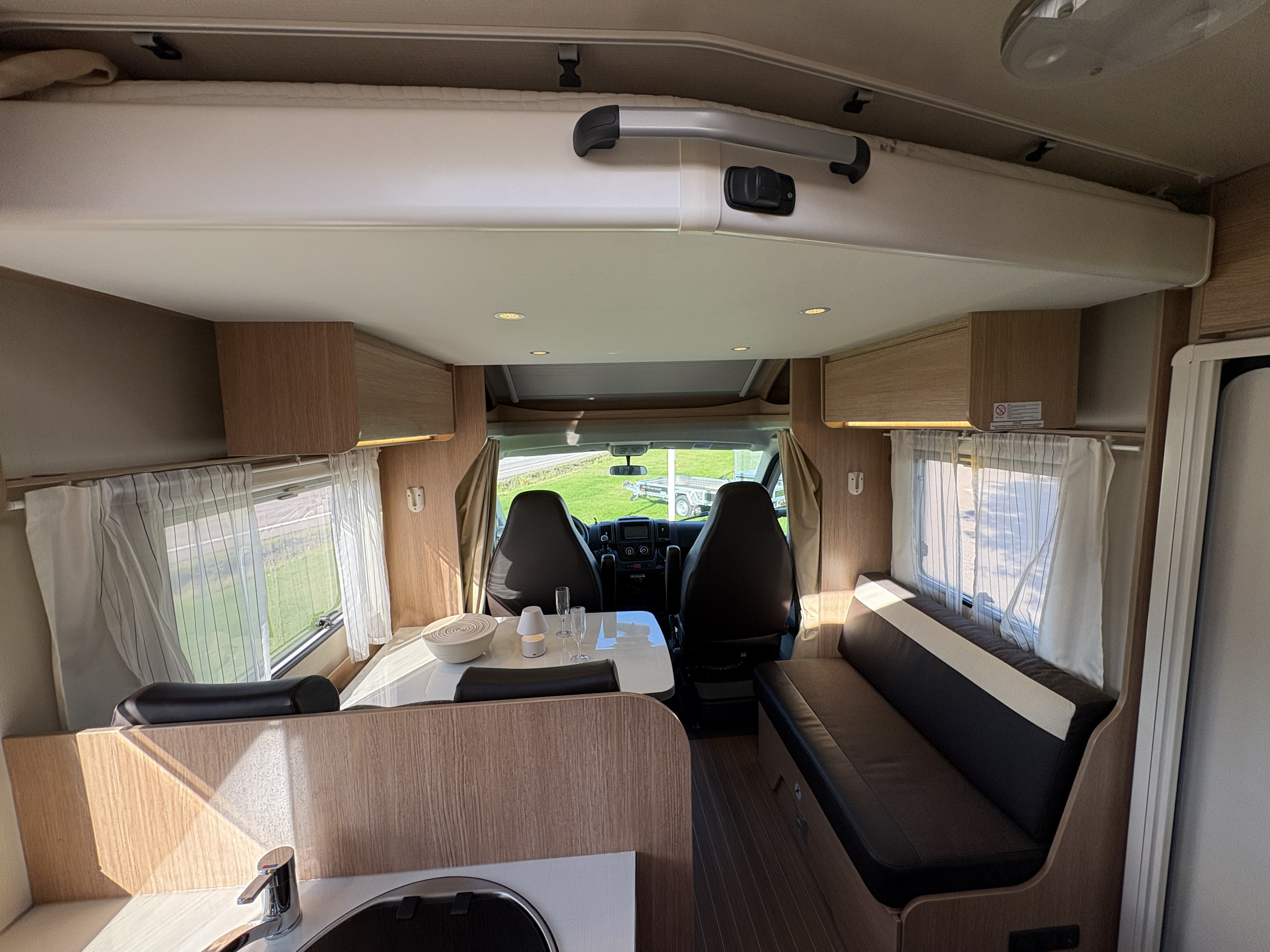 Sunlight T 67 (kamrem+service -26, taksäng, 3500kg) - Sunlight