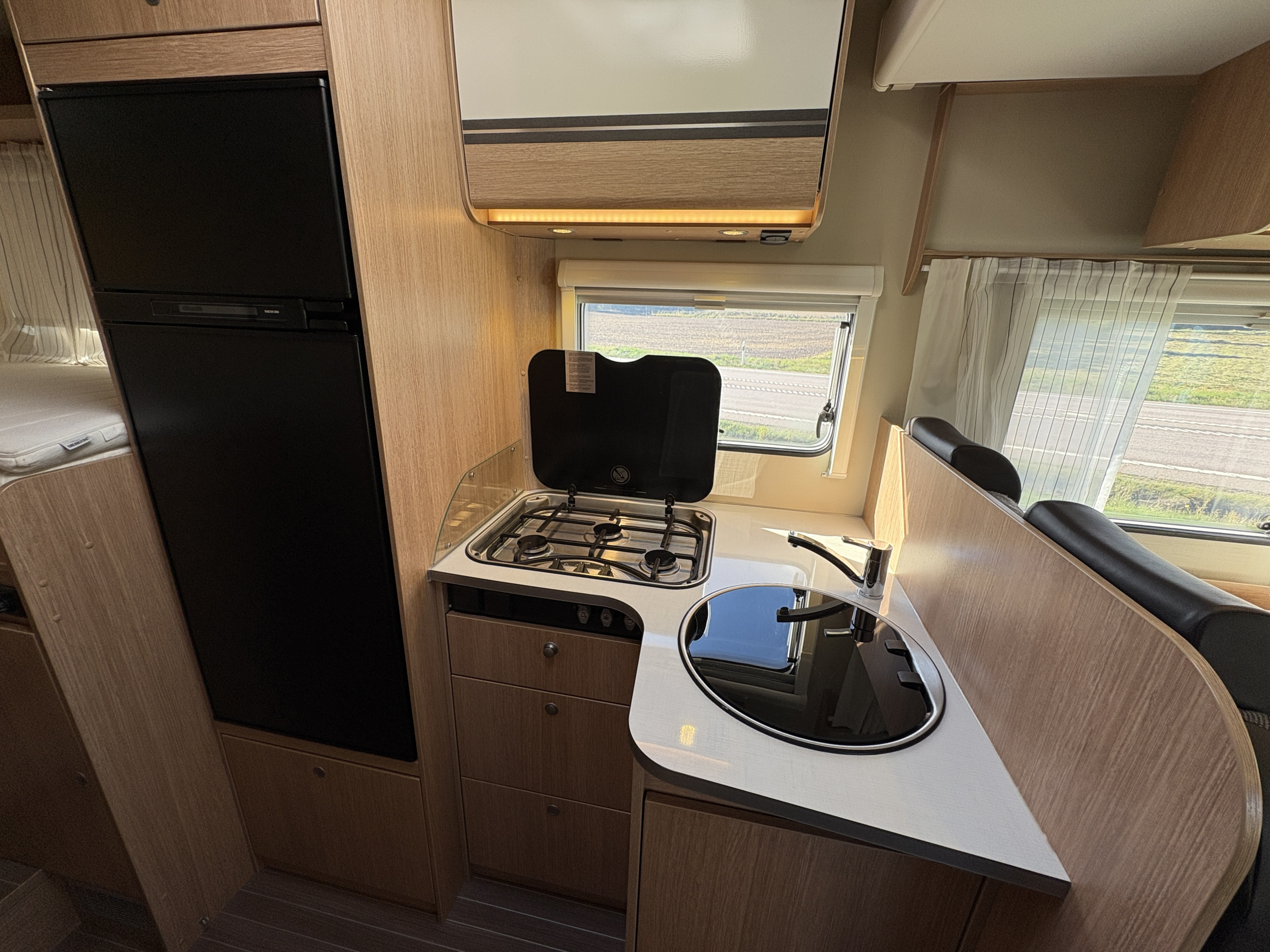 Sunlight T 67 (kamrem+service -26, taksäng, 3500kg) - Sunlight