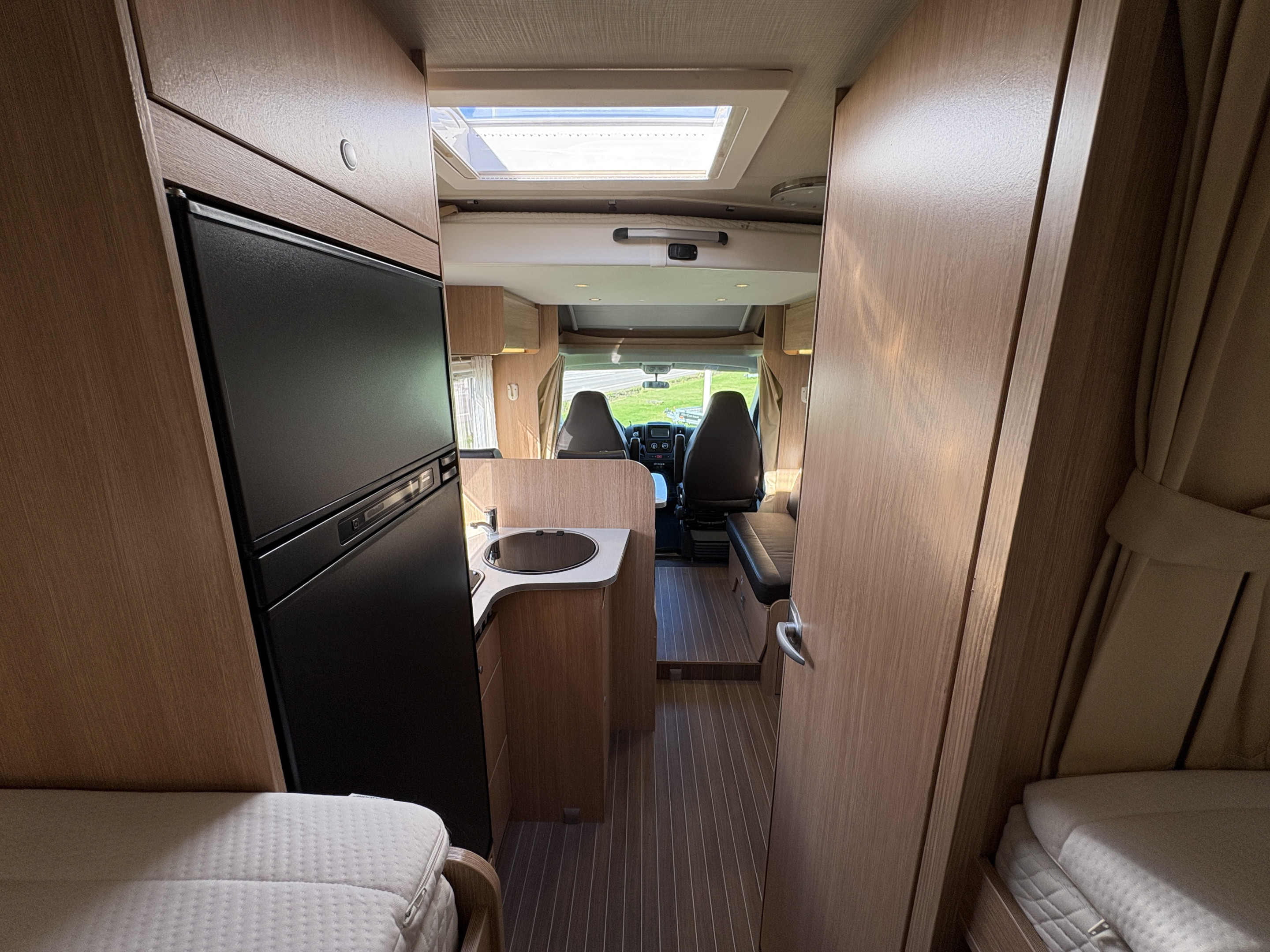 Sunlight T 67 (kamrem+service -26, taksäng, 3500kg) - Sunlight