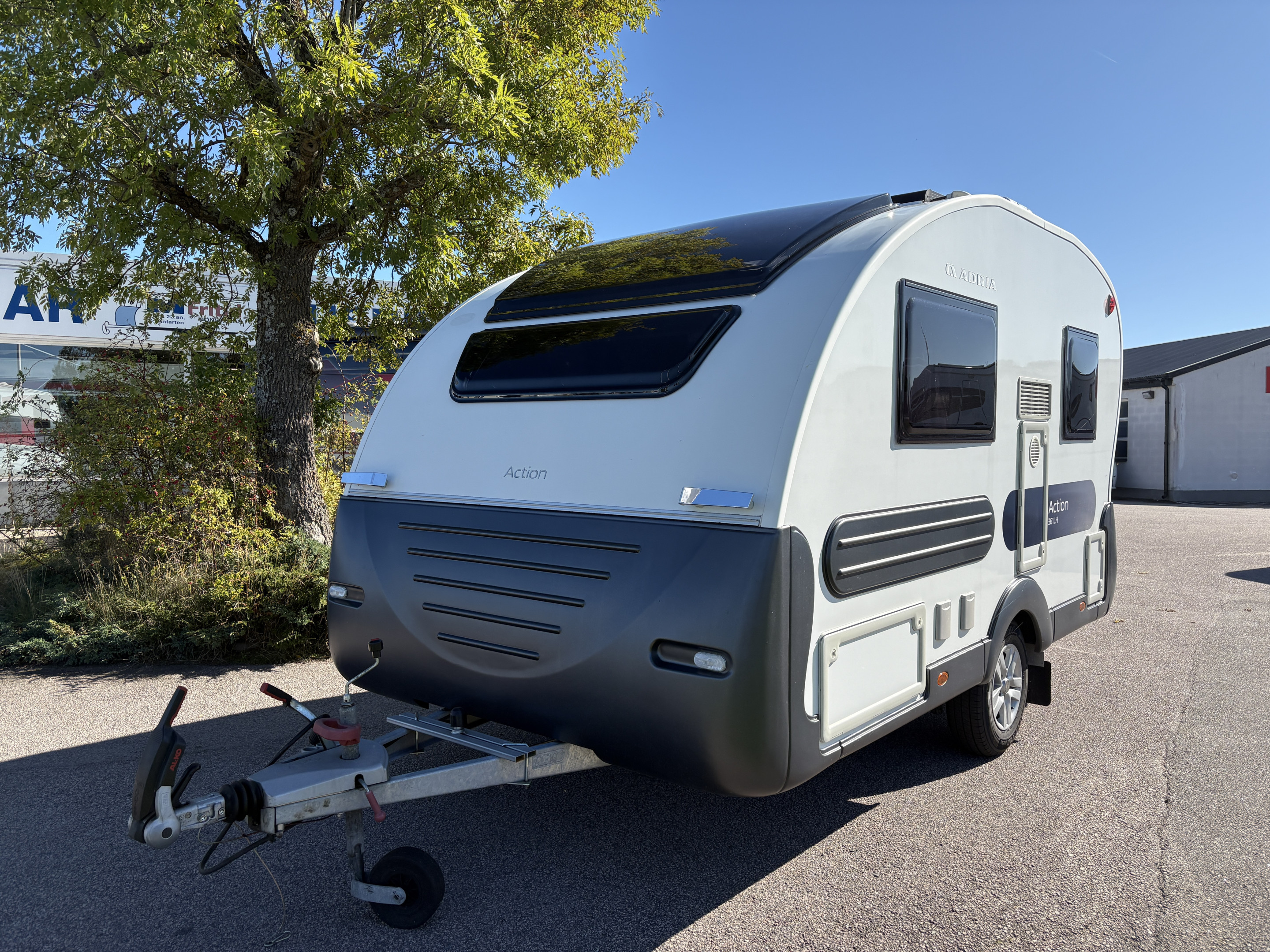 Adria ACTION 361LH (tält,markis,solcell) - Adria