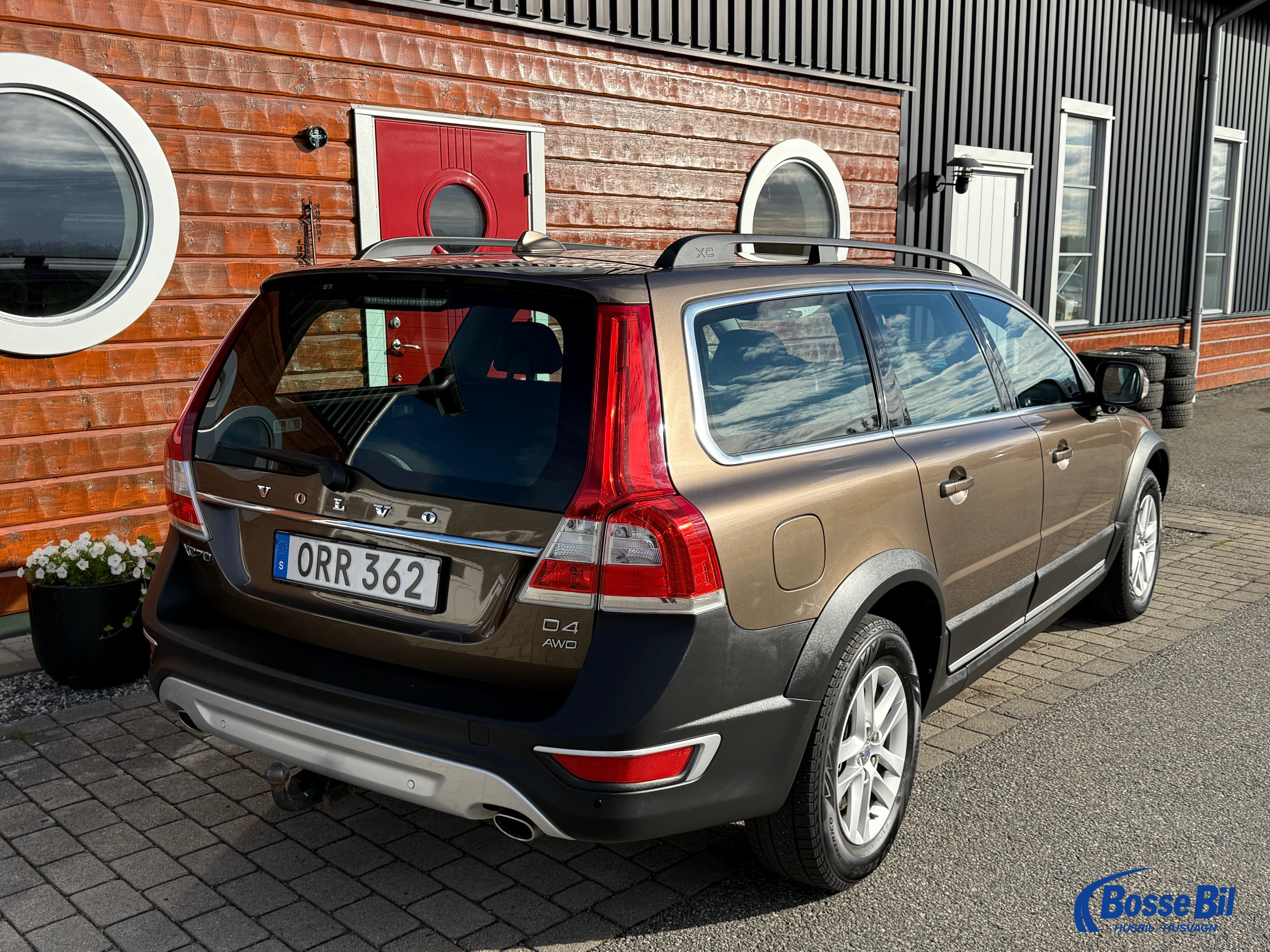 Volvo XC70 D4 AWD * Nyservad * Dragkrok * - Volvo