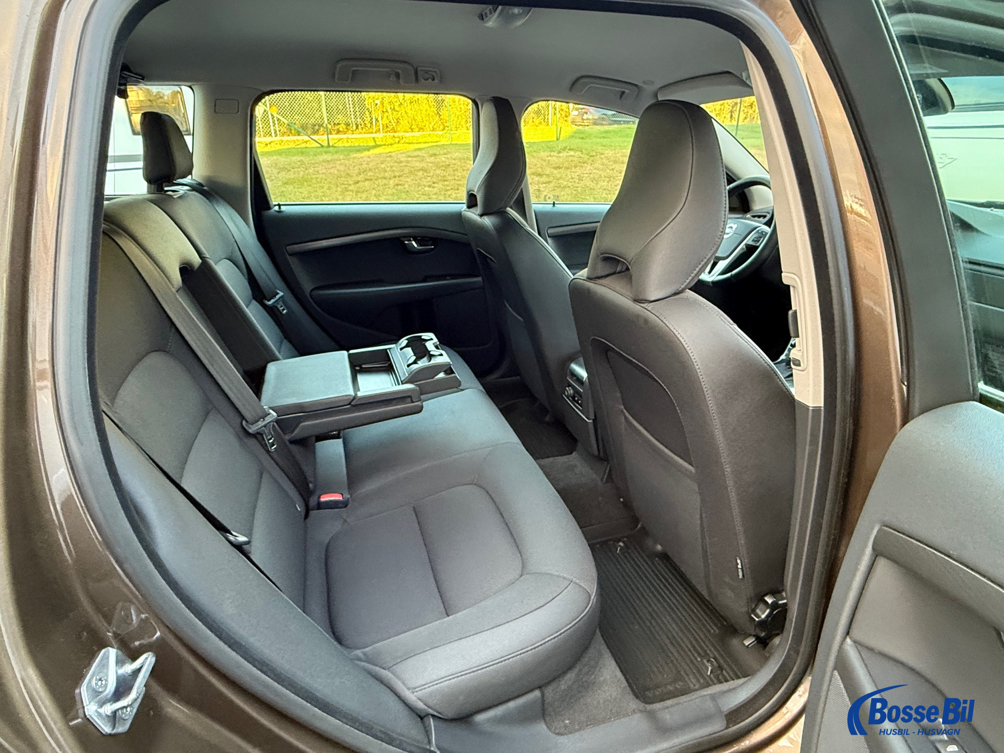 Volvo XC70 D4 AWD * Nyservad * Dragkrok * - Volvo