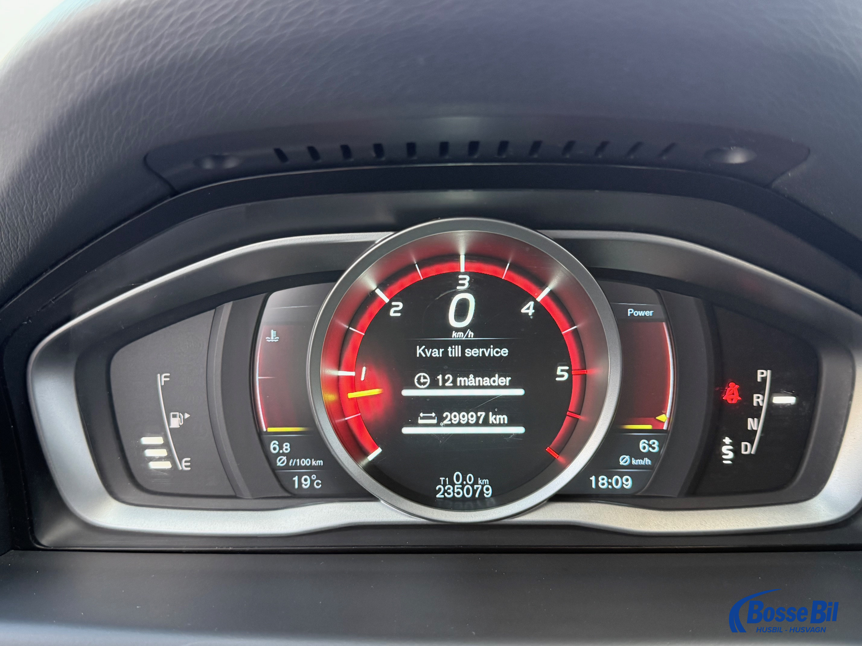 Volvo XC70 D4 AWD * Nyservad * Dragkrok * - Volvo