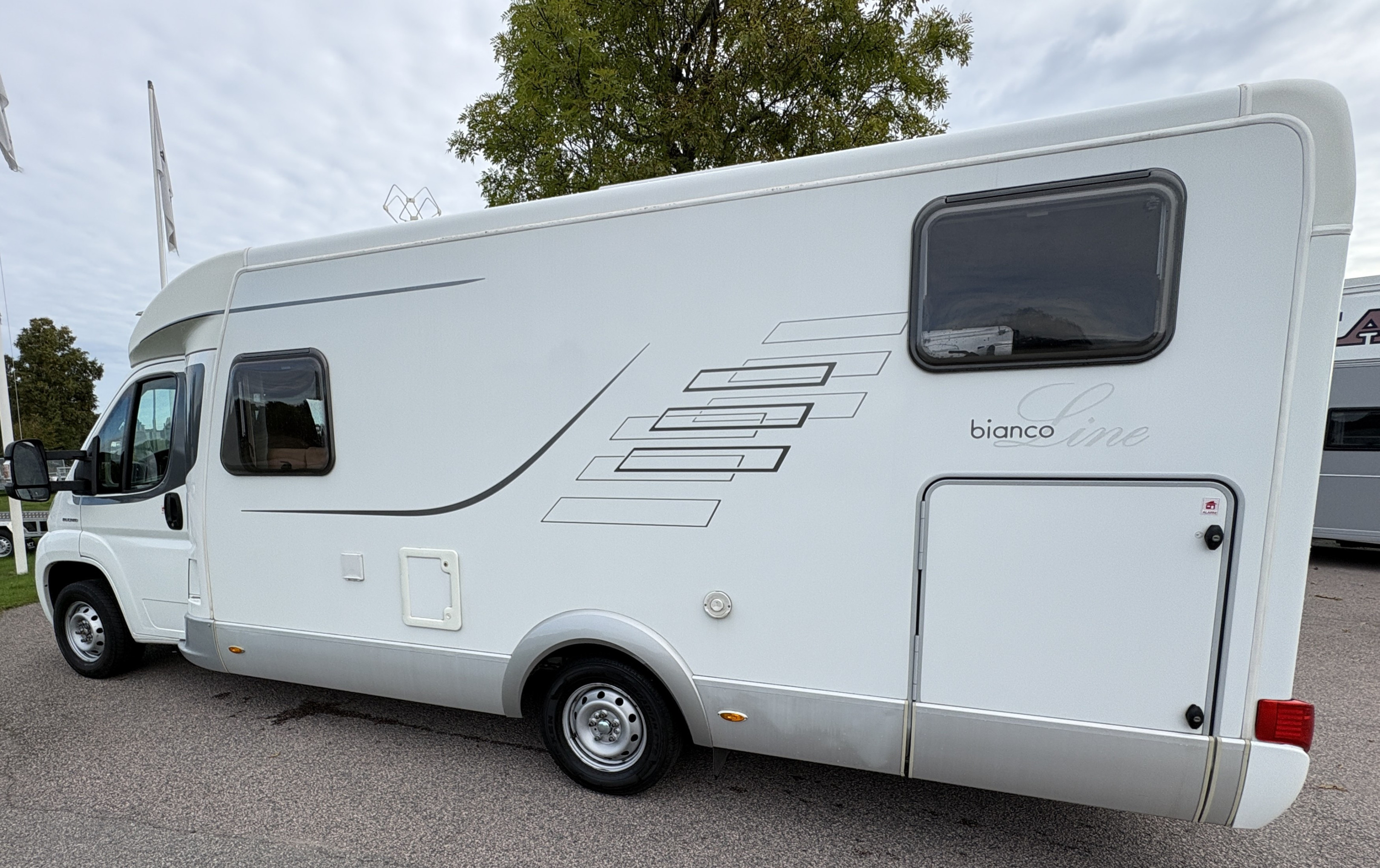 Hymer T 674 CL BIANCO-LINE - Hymer