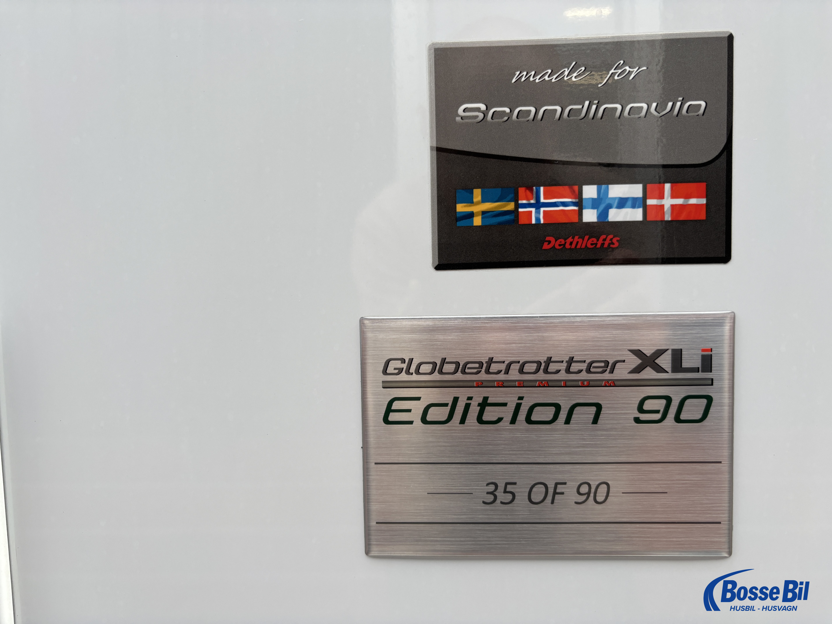 Dethleffs Globetrotter XL-I 7850 * AC * Hydr. stödben * Lyx på hjul * - Dethleffs