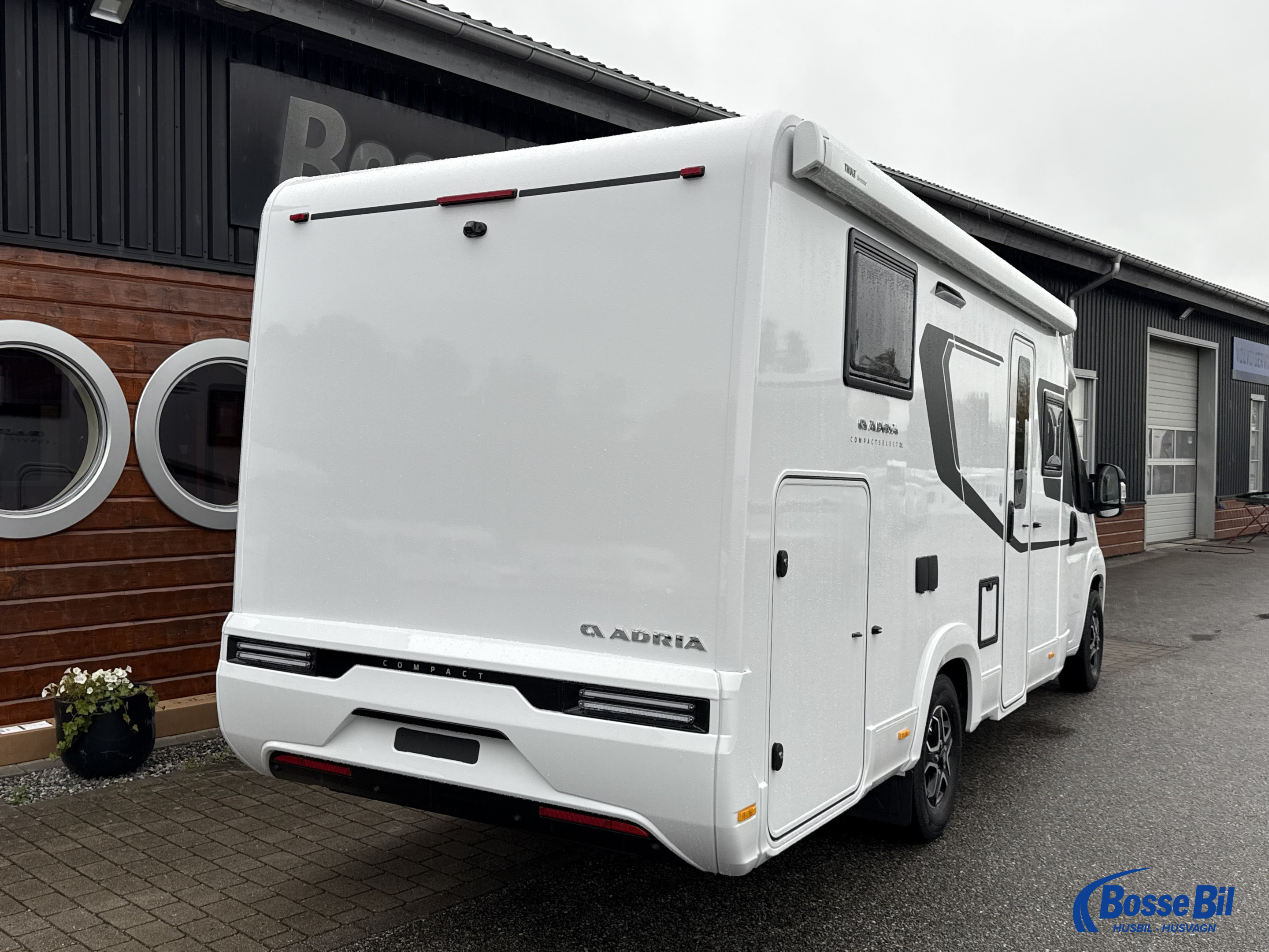 Adria COMPACT SELECT DL - Adria