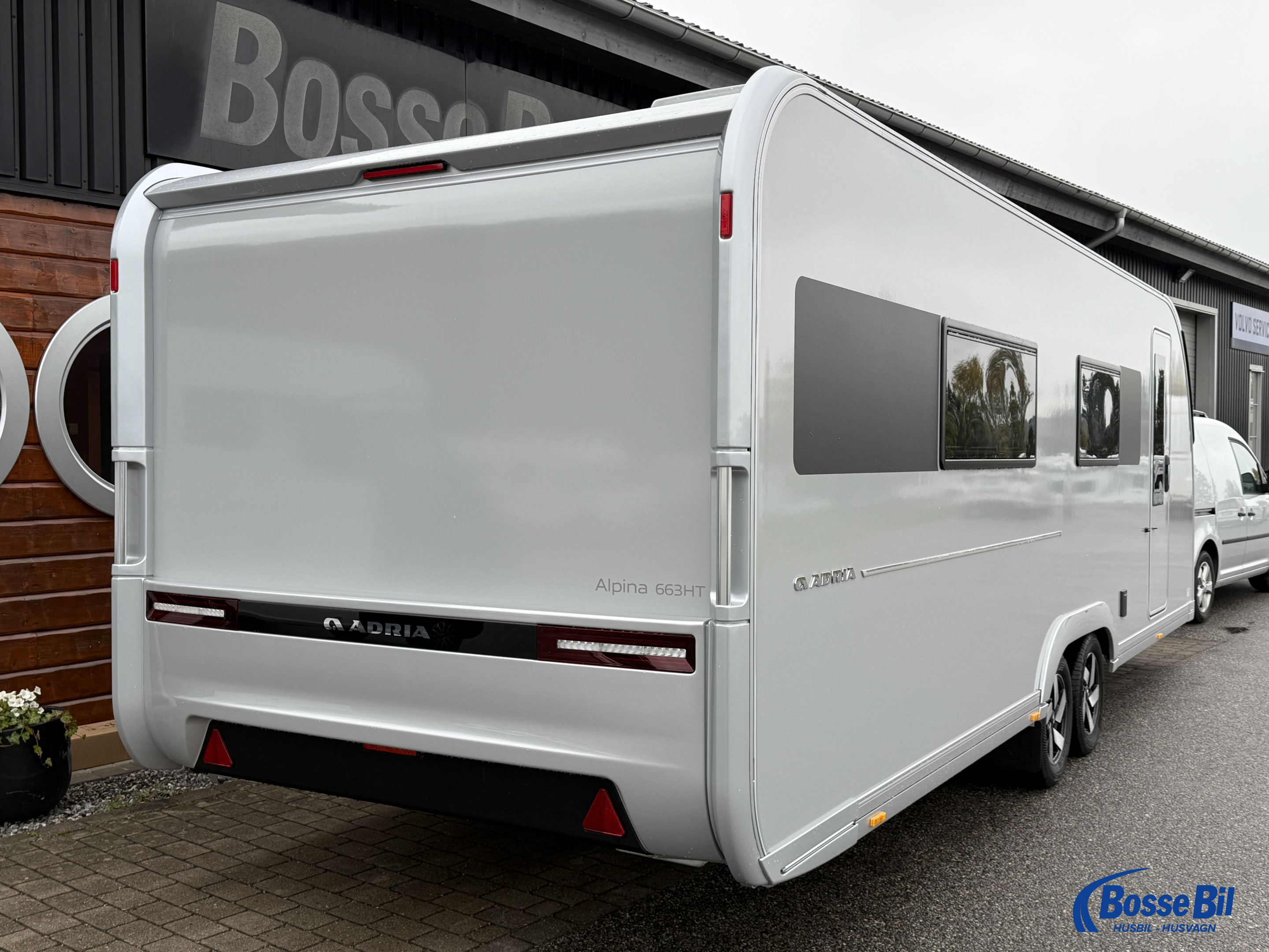 Adria ALPINA 663 HT - Adria