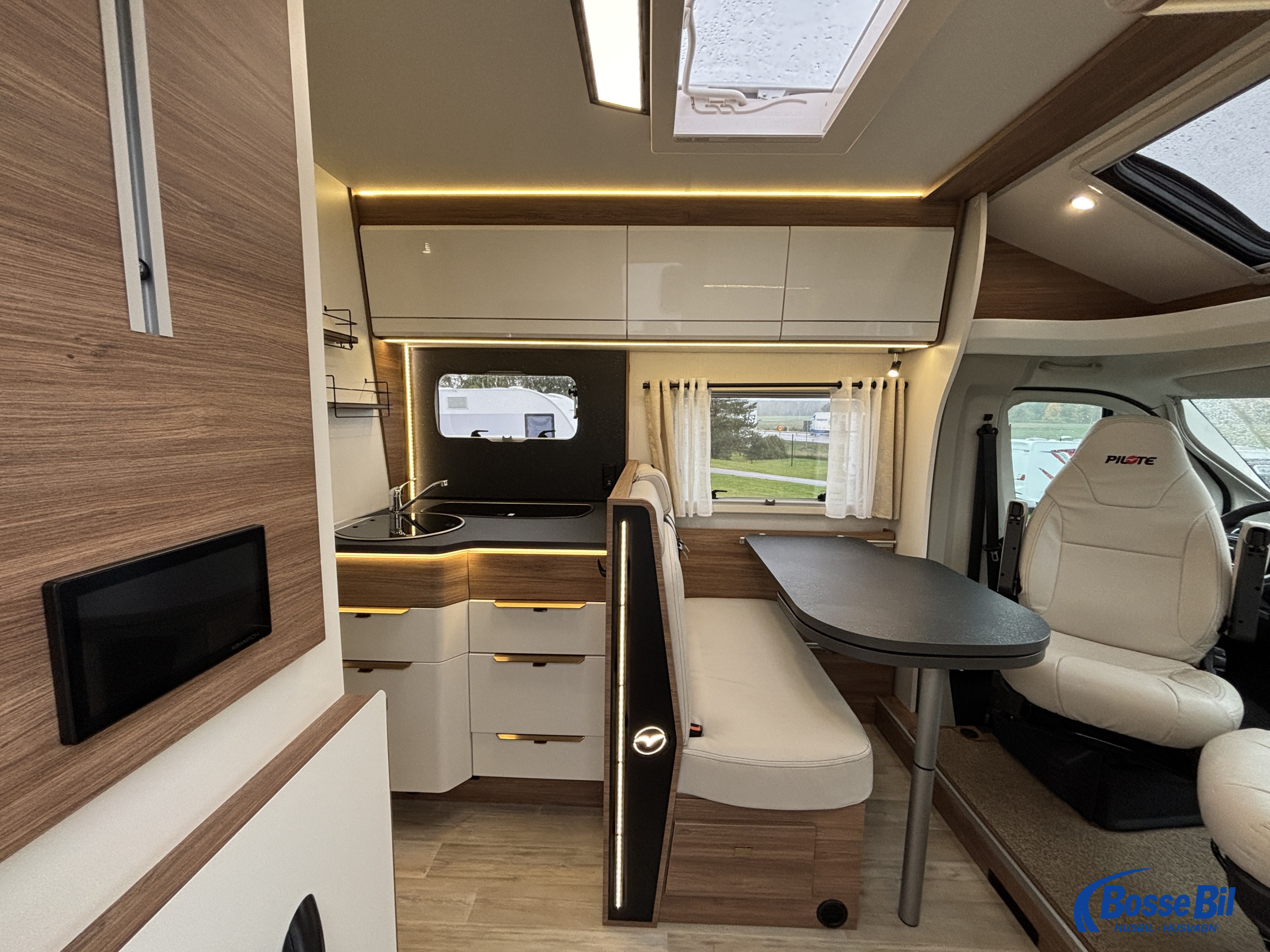 Pilote P 740 GJ - Pilote