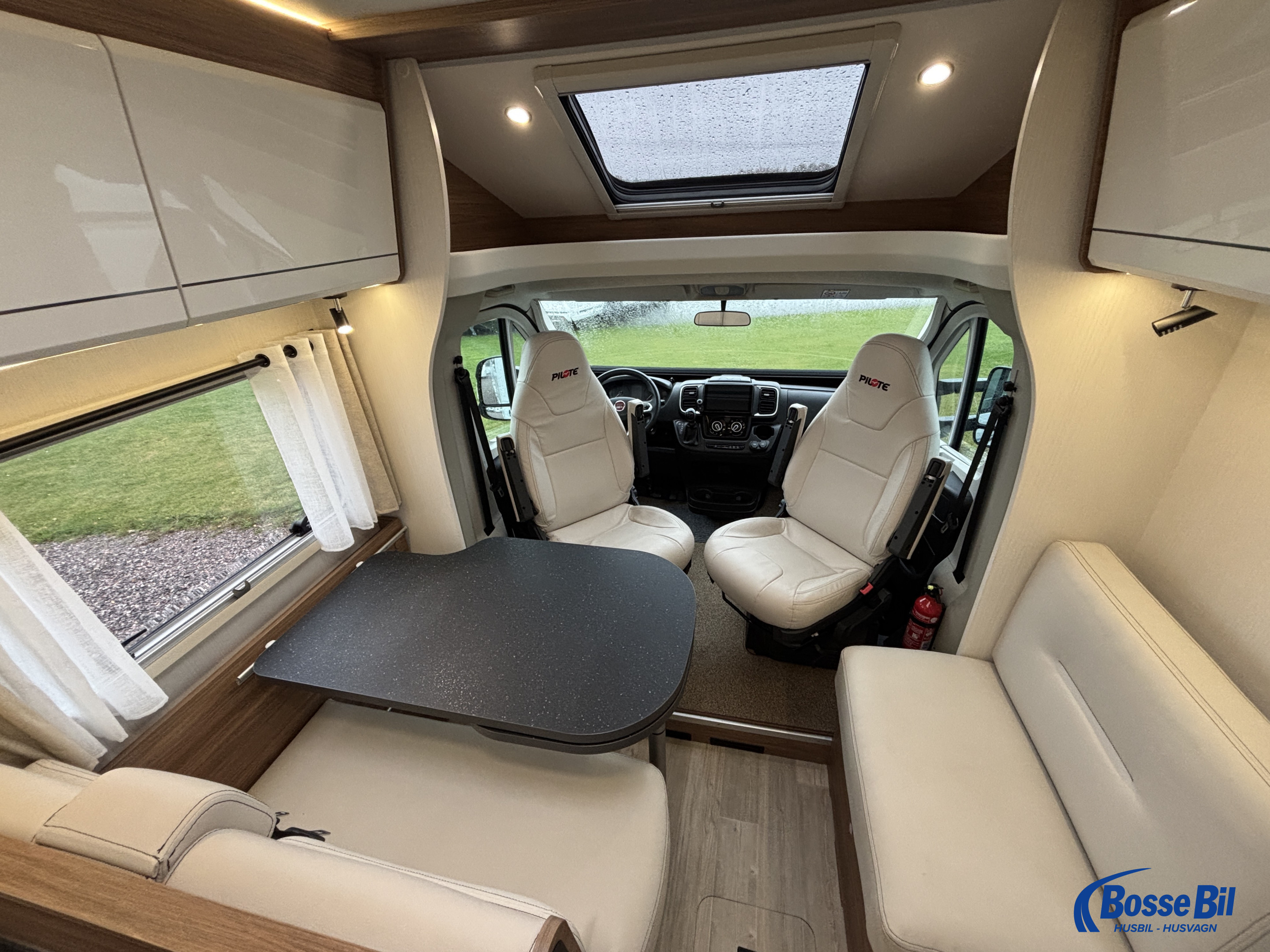 Pilote P 740 GJ - Pilote