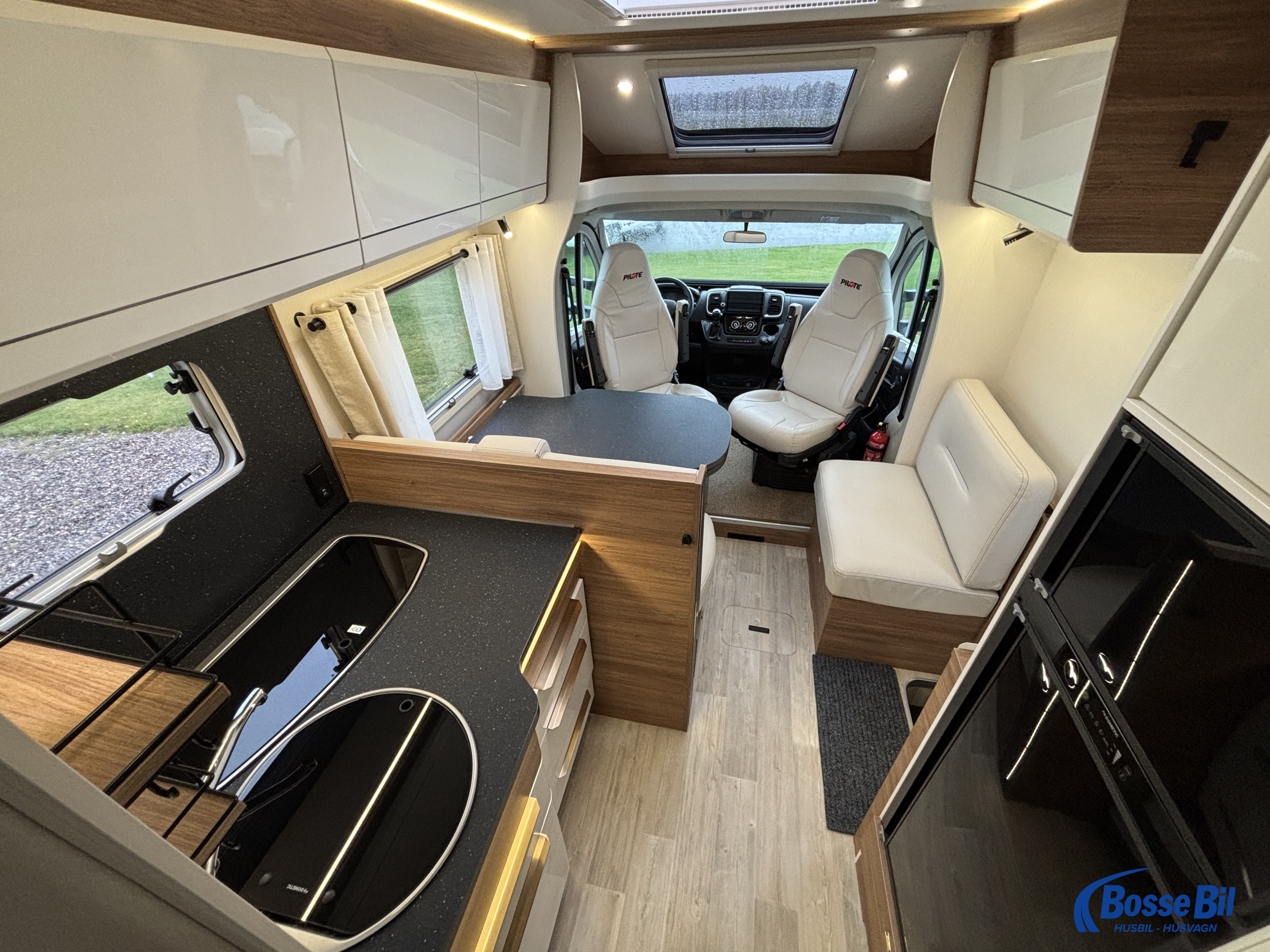 Pilote P 740 GJ - Pilote