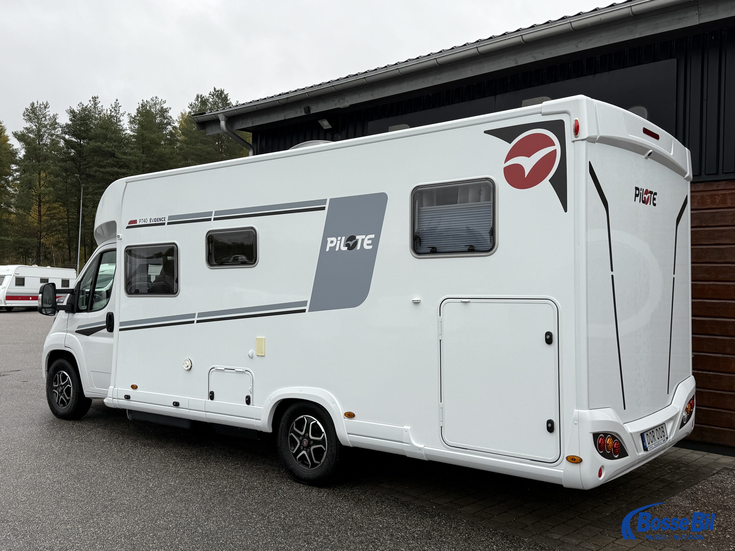 Pilote P 740 GJ - Pilote