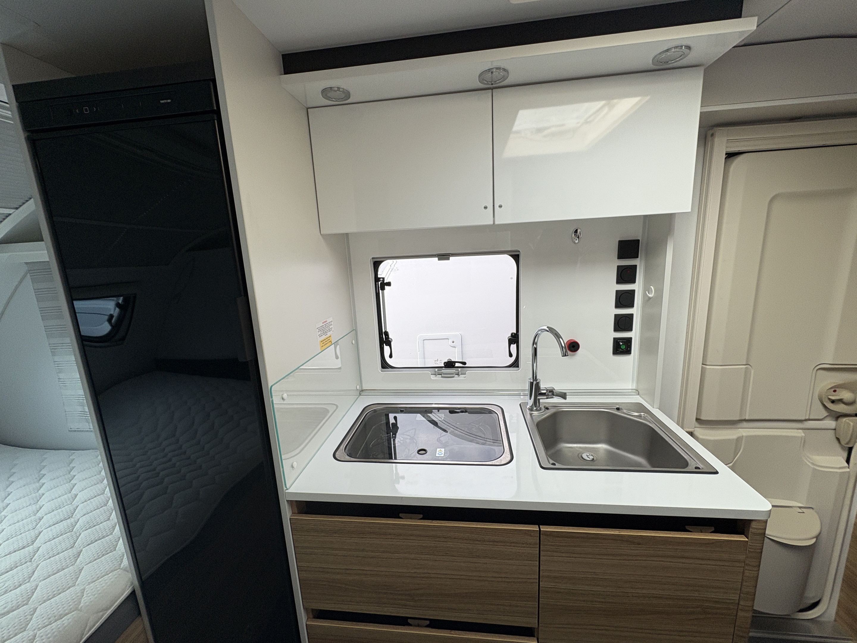 Adria ACTION 391PD (solcell, mover) - Adria