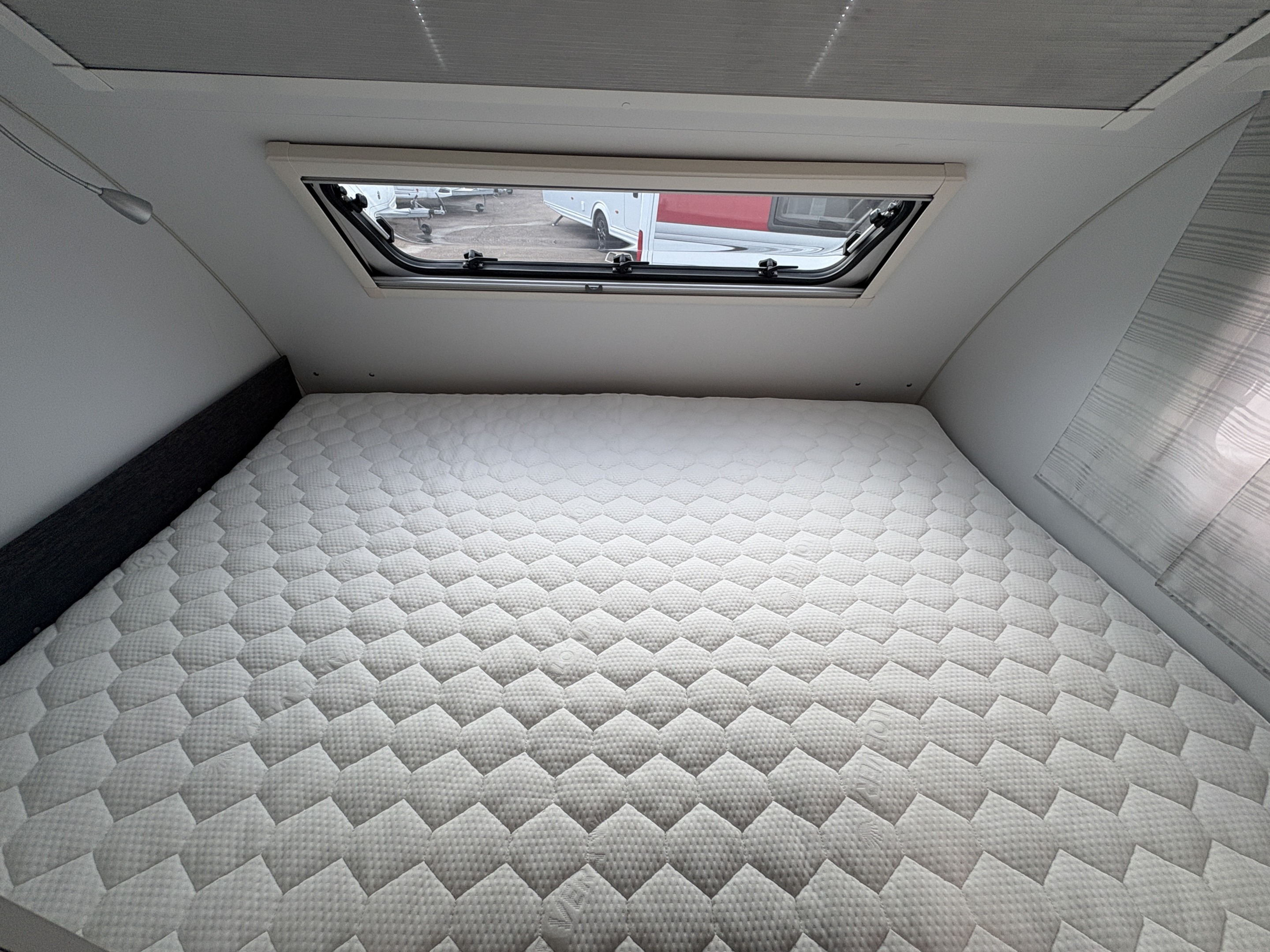 Adria ACTION 391PD (solcell, mover) - Adria